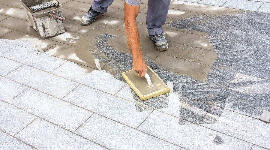 Professional gutter cleaning in Concordia, KS
